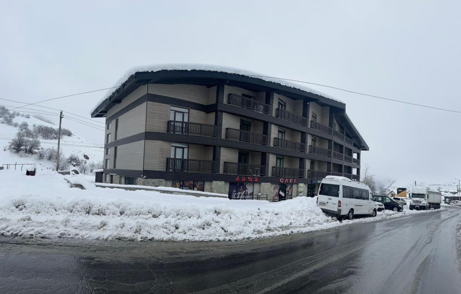Hotel Qumli Gudauri Exterior photo